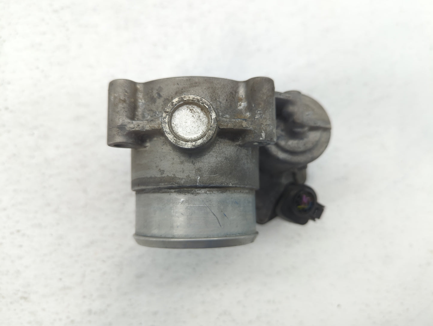 2007-2016 Volkswagen Eos Throttle Body P/N:06F 133 062 Q 06F 133 062 T Fits OEM Used Auto Parts - Oemusedautoparts1.com