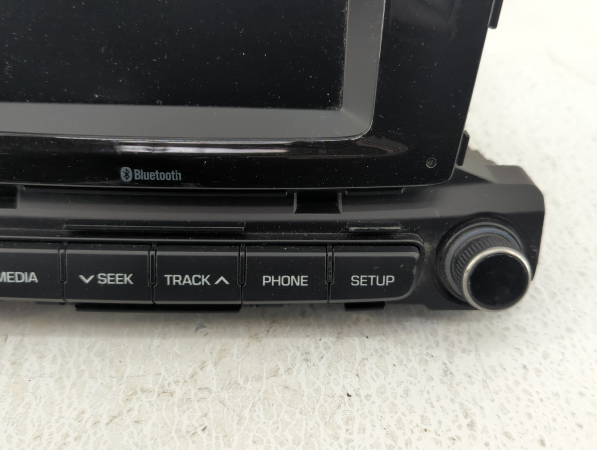 2007-2009 Volkswagen Eos Radio AM FM Cd Player Receiver Replacement P/N:1K0 035 180C 1K0 035 180 G Fits 2006 2007 2008 2009 