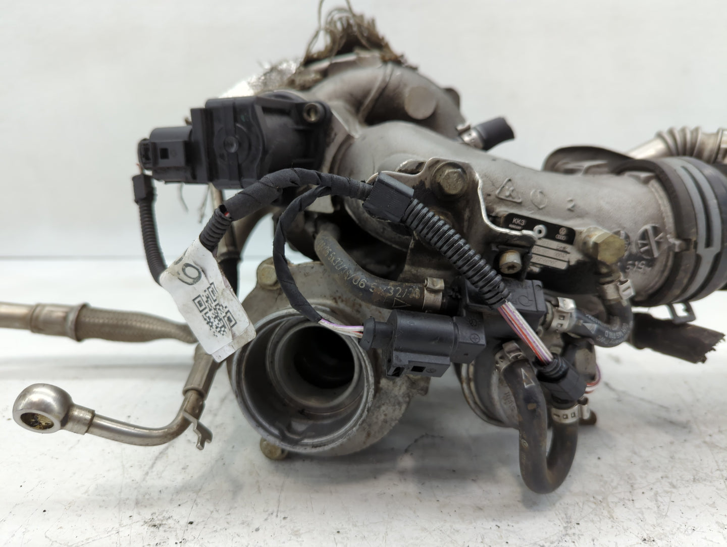 2008-2008 Volkswagen Eos Turbocharger Exhaust Manifold With Turbo Charger - Oemusedautoparts1.com