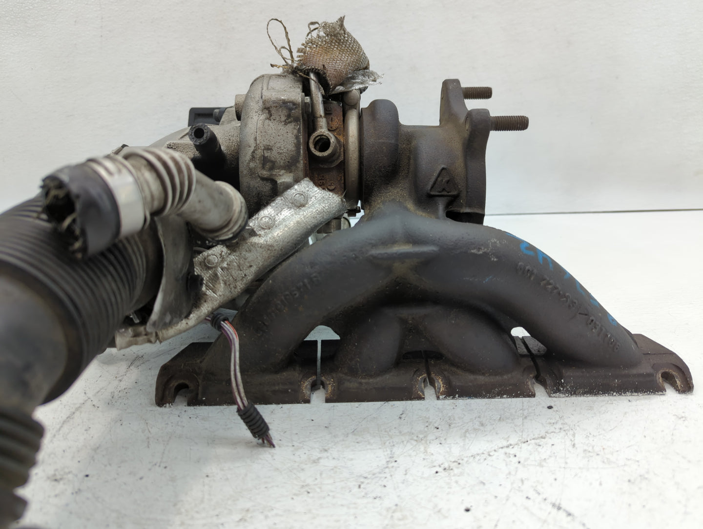 2008-2008 Volkswagen Eos Turbocharger Exhaust Manifold With Turbo Charger - Oemusedautoparts1.com