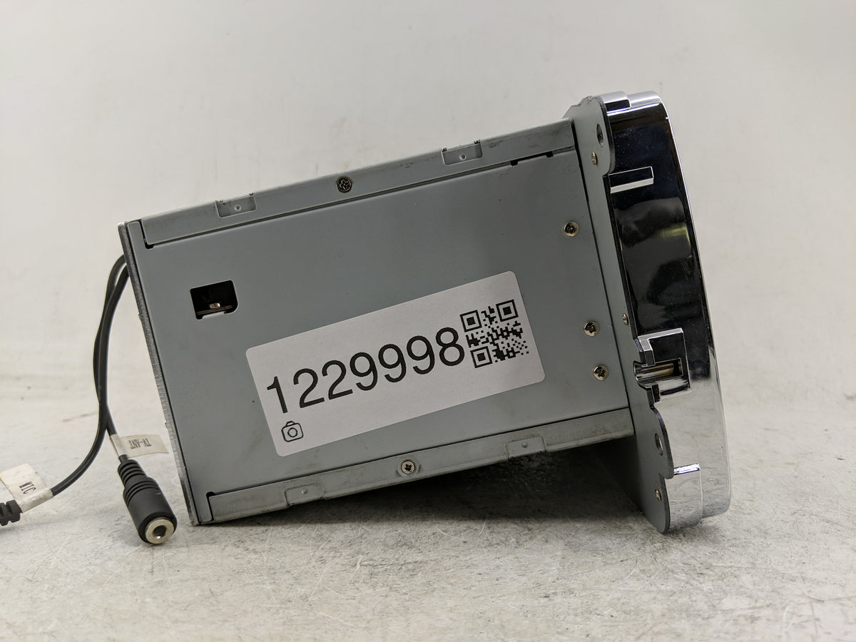 2007 Volkswagen Golf Information Radio Display Screen - Oemusedautoparts1.com