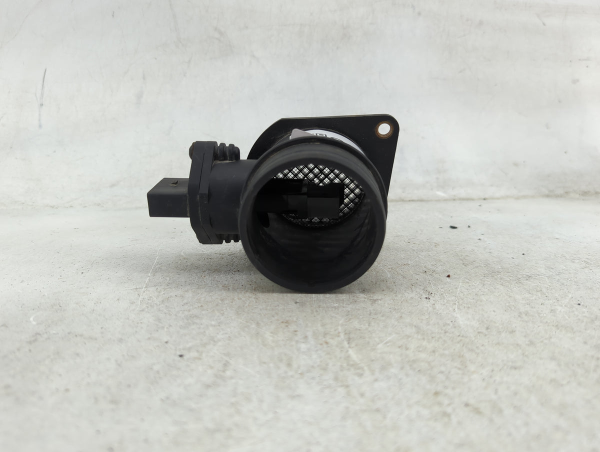 2000-2007 Volkswagen Golf Mass Air Flow Meter Maf Sensor - Oemusedautoparts1.com