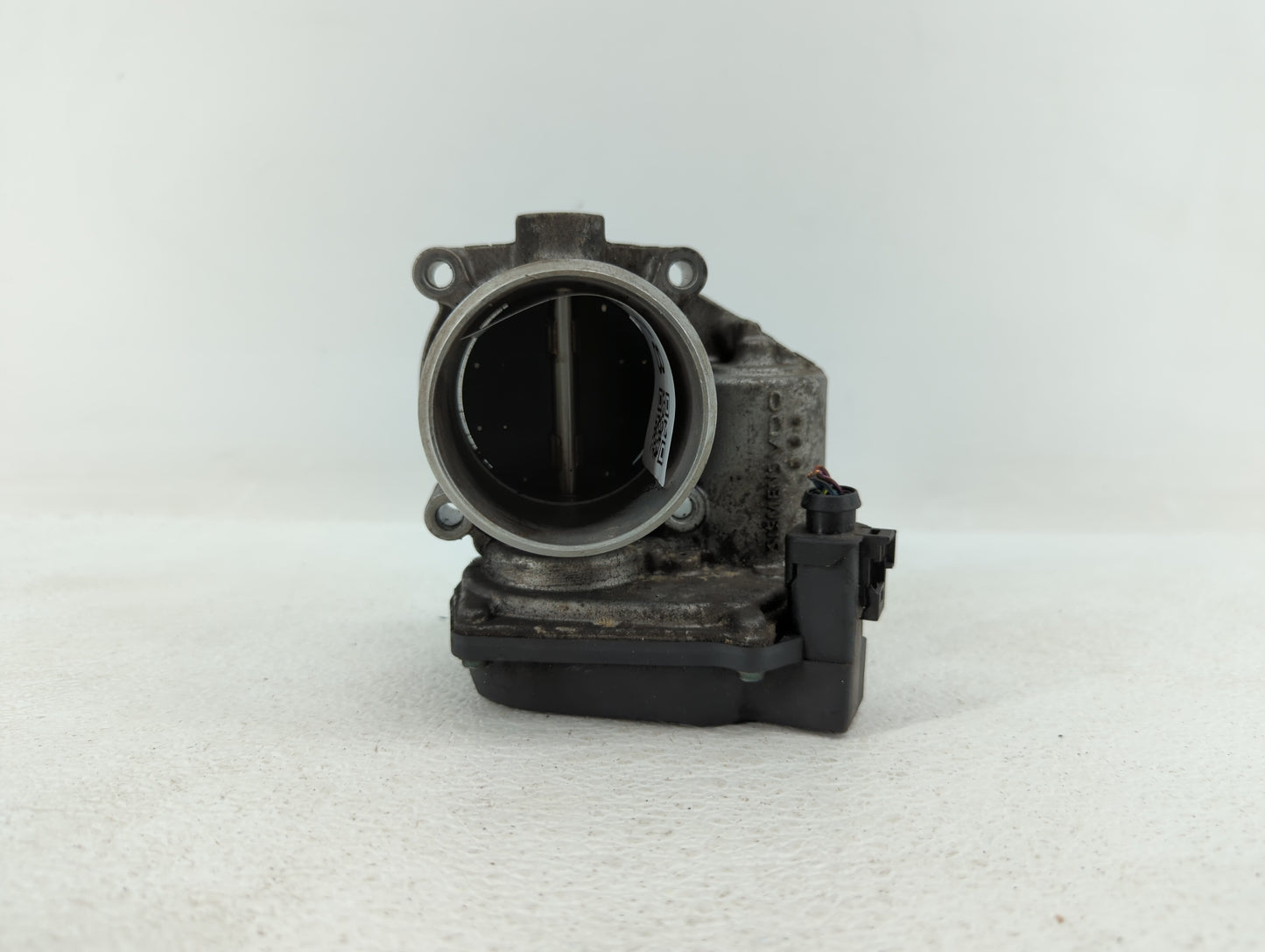 2013-2019 Volkswagen Golf Throttle Body P/N:06F 133 062 G 06F 133 062 Q Fits OEM Used Auto Parts - Oemusedautoparts1.com
