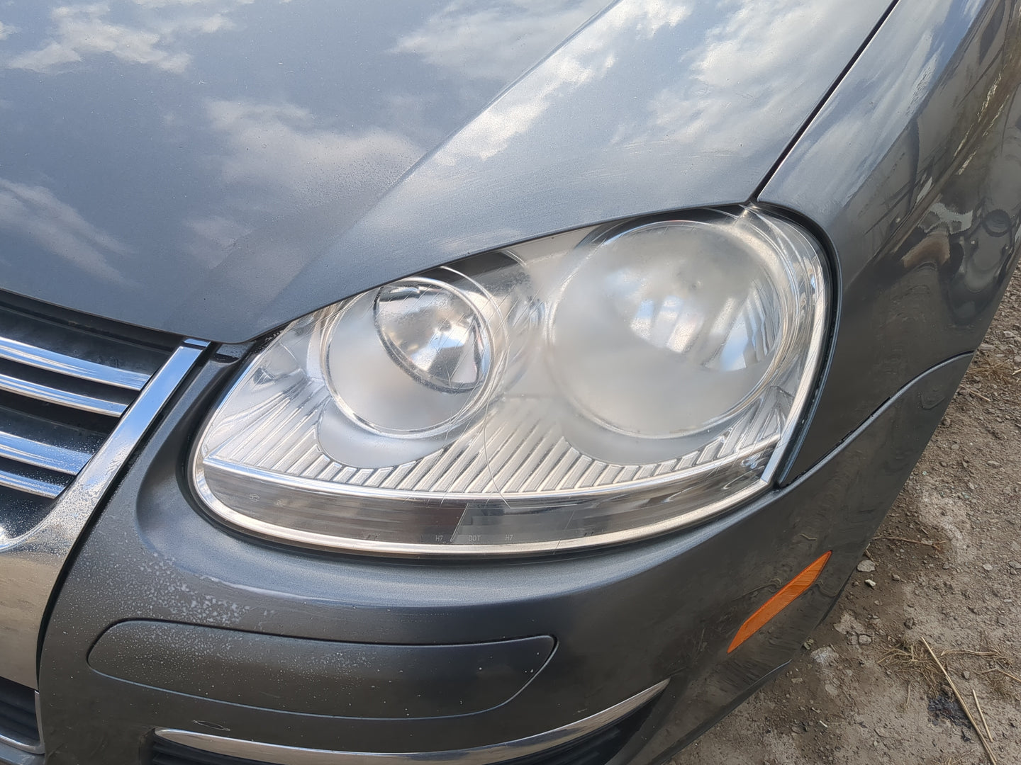 2005-2010 Volkswagen Jetta Driver Left Oem Head Light Headlight Lamp - Oemusedautoparts1.com