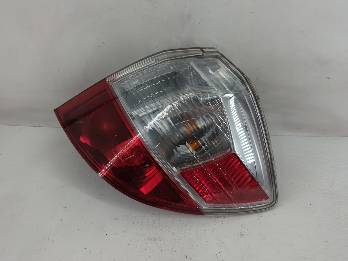 2005-2007 Volkswagen Jetta Tail Light Assembly Driver Left OEM Fits Fits 2005 2006 2007 OEM Used Auto Parts - Oemusedautopar