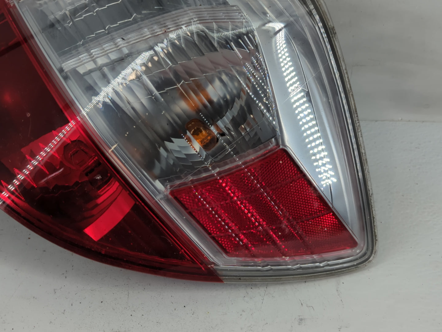 2005-2007 Volkswagen Jetta Tail Light Assembly Driver Left OEM Fits Fits 2005 2006 2007 OEM Used Auto Parts - Oemusedautopar