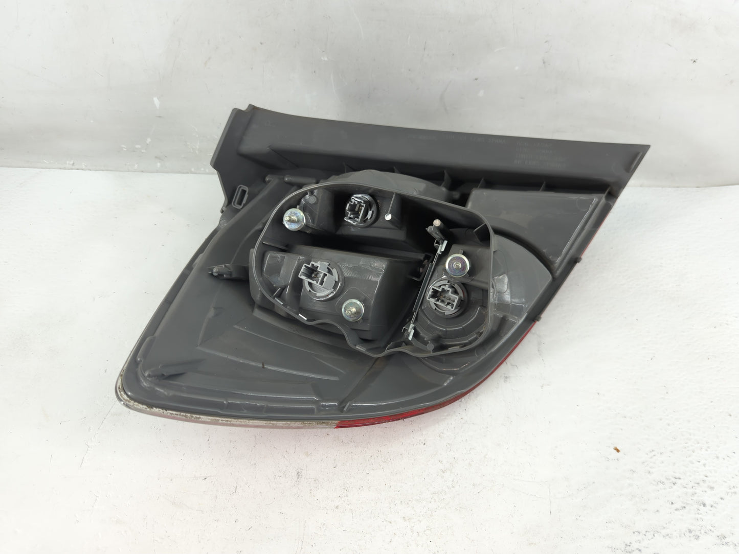 2005-2007 Volkswagen Jetta Tail Light Assembly Driver Left OEM Fits Fits 2005 2006 2007 OEM Used Auto Parts - Oemusedautopar