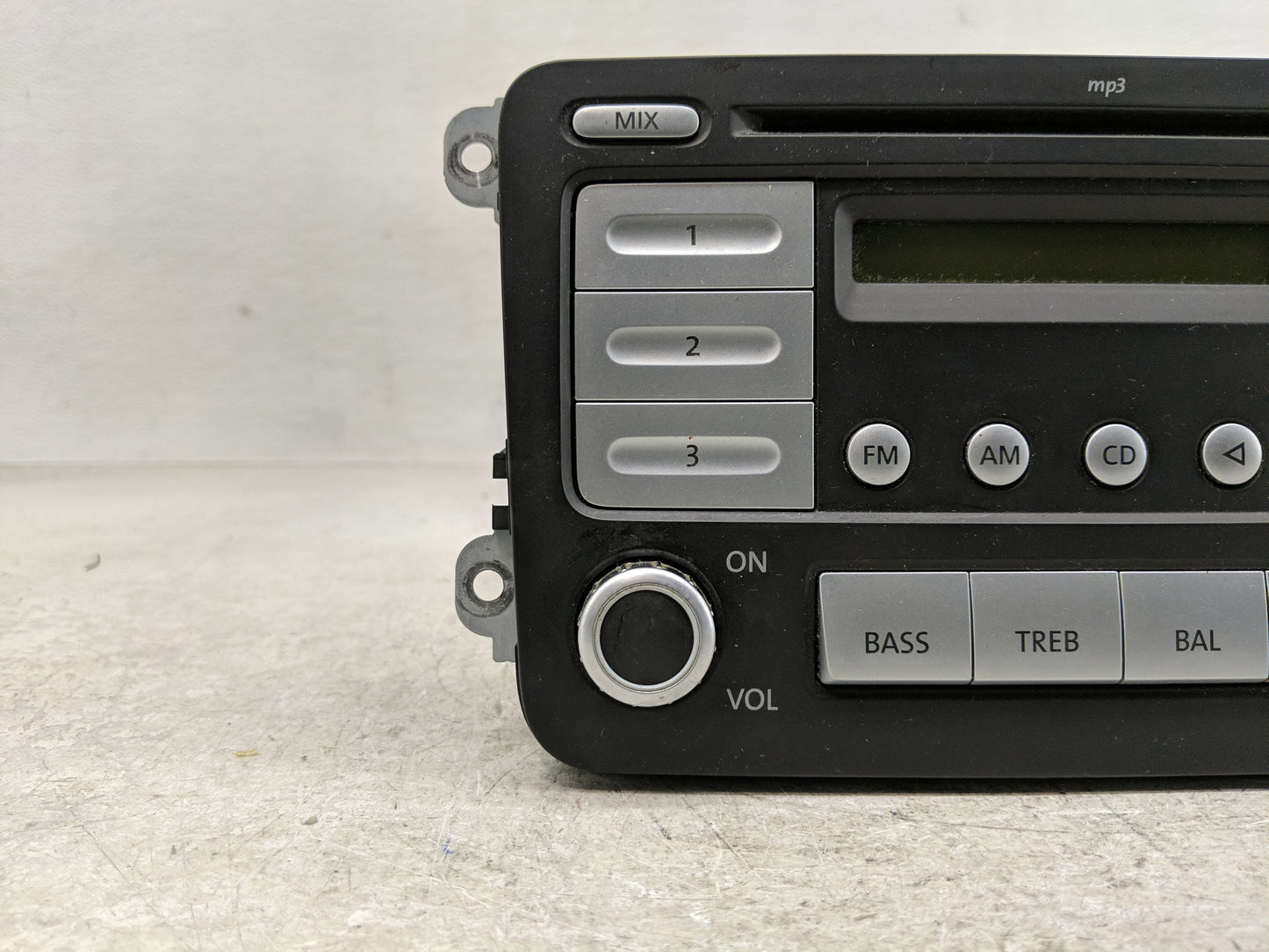 2006-2009 Volkswagen Jetta Radio AM FM Cd Player Receiver Replacement P/N:1K0035161B Fits Fits 2006 2007 2008 2009 OEM Used 