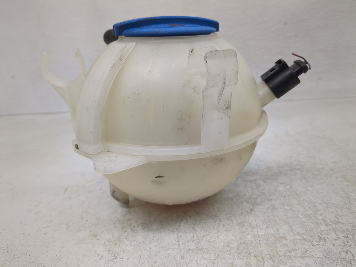 2005 Volkswagen Jetta Radiator Coolant Overflow Expansion Tank Bottle 1313156 - Oemusedautoparts1.com