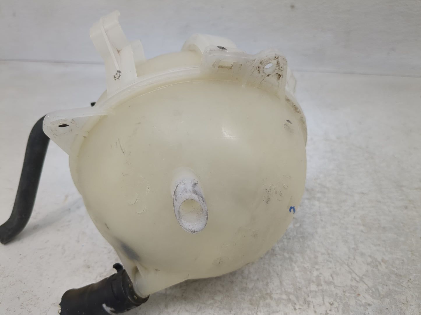 2005 Volkswagen Jetta Radiator Coolant Overflow Expansion Tank Bottle - Oemusedautoparts1.com