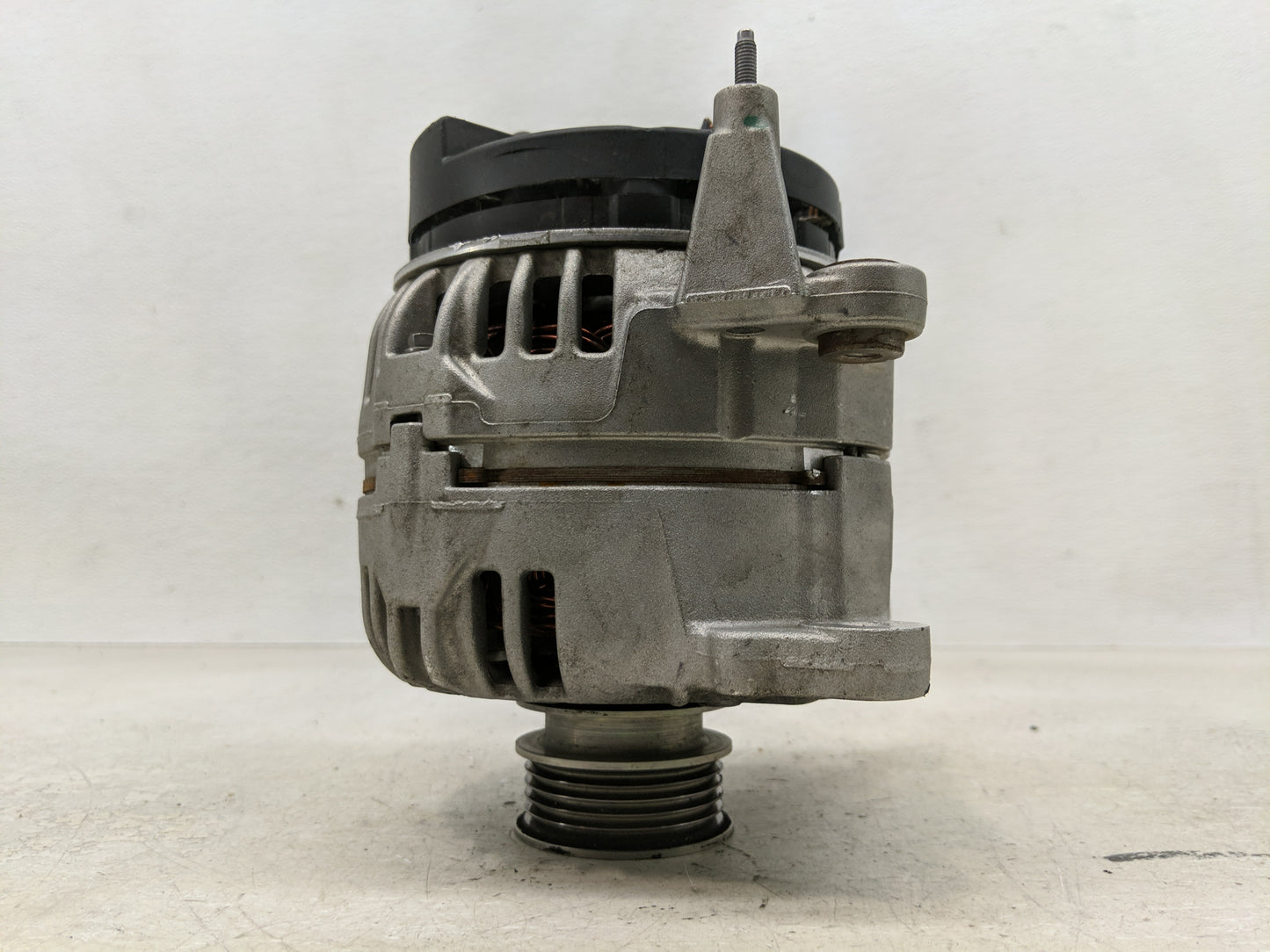 2005-2014 Volkswagen Jetta Alternator Replacement Generator Charging Assembly Engine OEM P/N:07K 903 023 A Fits OEM Used Aut