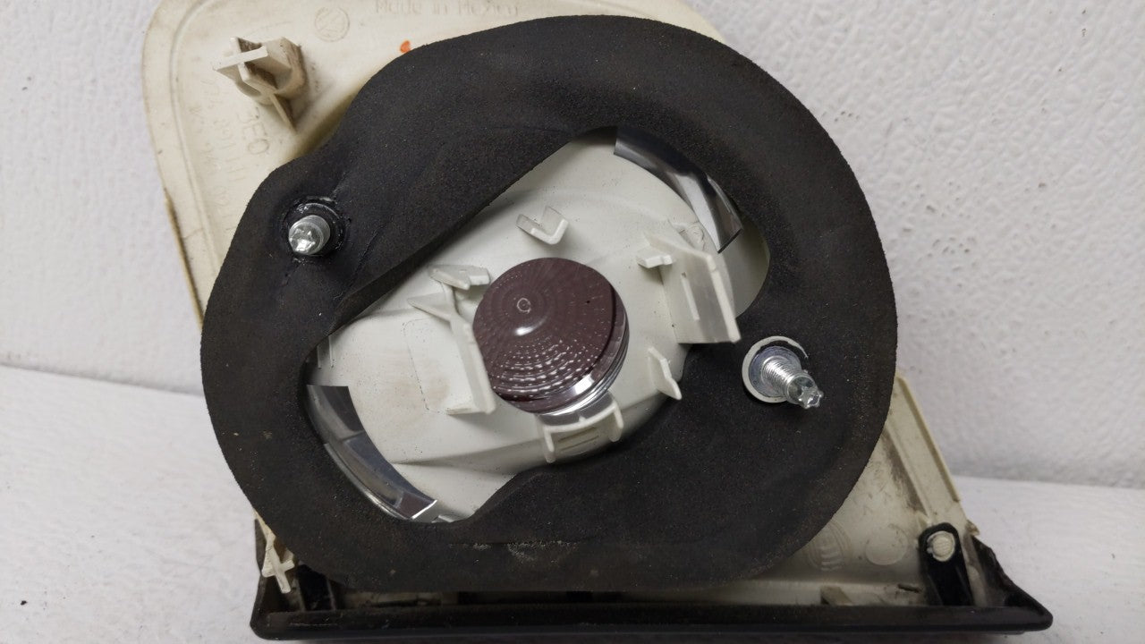 2005-2007 Volkswagen Jetta Tail Light Assembly Driver Left OEM Fits Fits 2005 2006 2007 OEM Used Auto Parts - Oemusedautopar