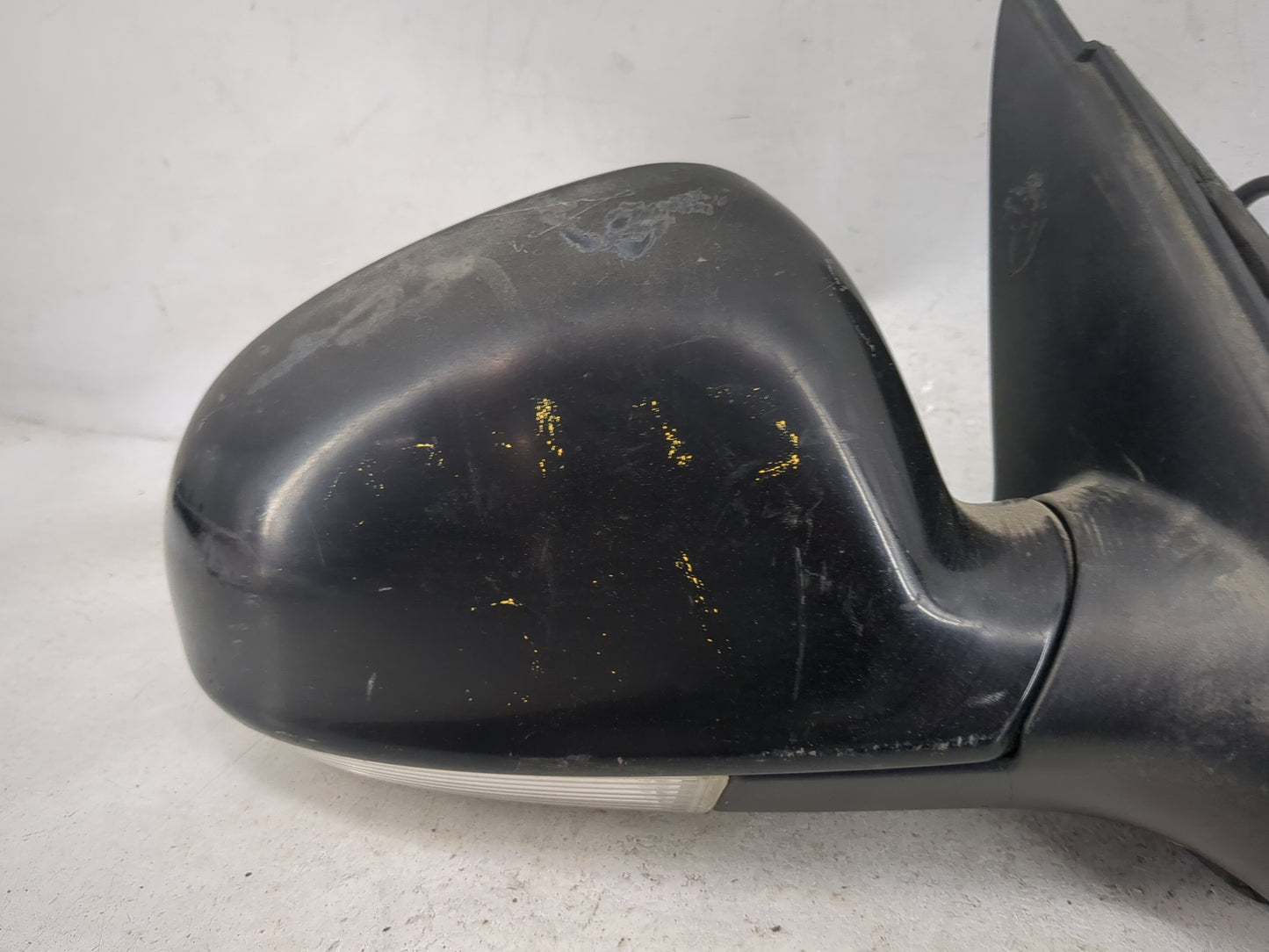 2005-2010 Volkswagen Jetta Passenger Side View Mirror - Right Door Mirror OEM Used - Oemusedautoparts1.com