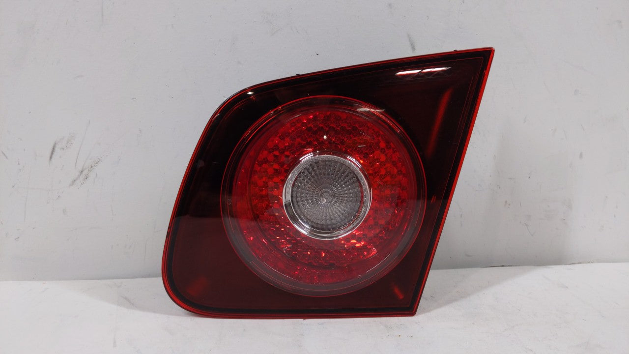 2005-2007 Volkswagen Jetta Tail Light Assembly Passenger Right OEM P/N:1K5 945 096J Fits Fits 2005 2006 2007 OEM Used Auto P