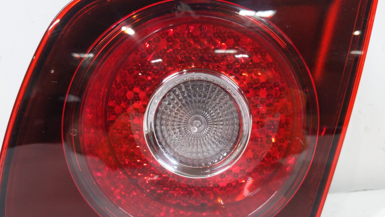 2005-2007 Volkswagen Jetta Tail Light Assembly Passenger Right OEM P/N:1K5 945 096J Fits Fits 2005 2006 2007 OEM Used Auto P