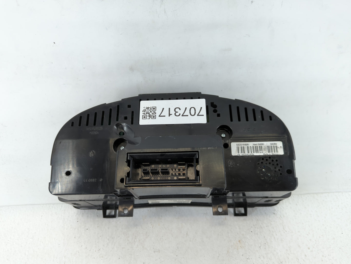 2007 Volkswagen Jetta Instrument Cluster Speedometer Gauges P/N:1K0 920 953H Fits OEM Used Auto Parts - Oemusedautoparts1.co