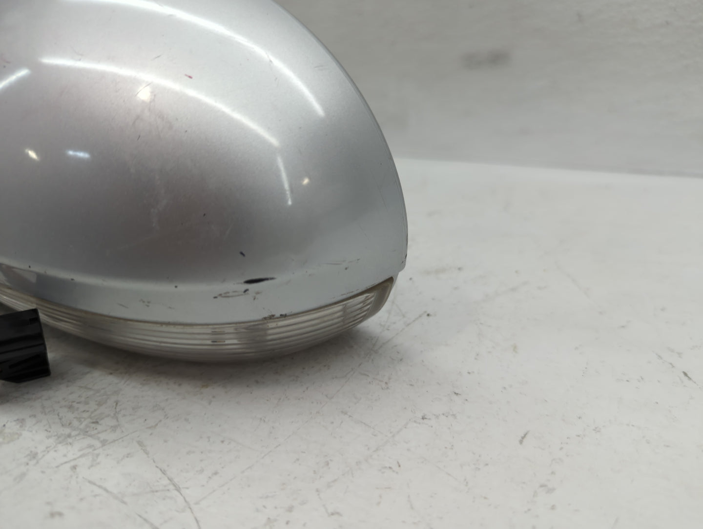 2006-2010 Volkswagen Passat Driver Side View Mirror - Left Door Mirror OEM Used - Oemusedautoparts1.com