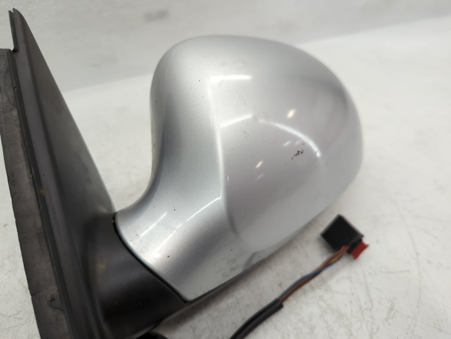 2006-2010 Volkswagen Passat Driver Side View Mirror - Left Door Mirror OEM Used - Oemusedautoparts1.com