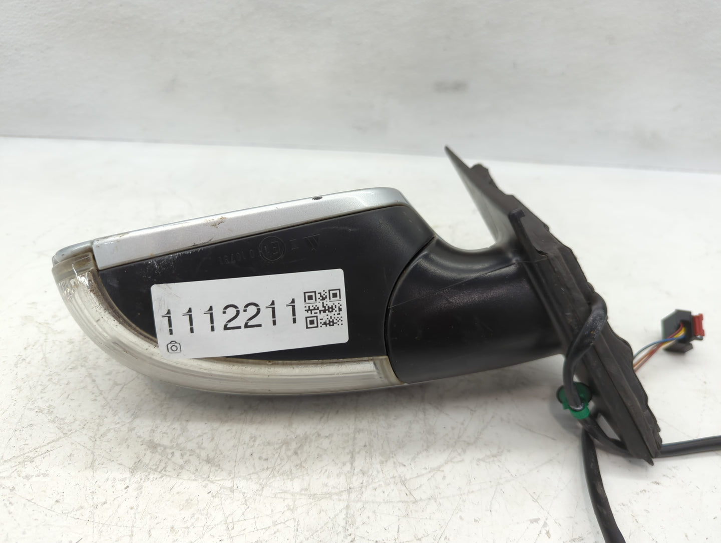 2006-2010 Volkswagen Passat Driver Side View Mirror - Left Door Mirror OEM Used - Oemusedautoparts1.com