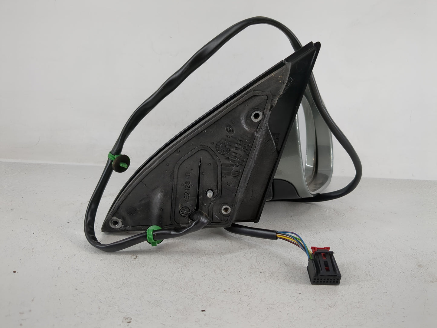 2006-2010 Volkswagen Passat Side Mirror Replacement Passenger Right View Door Mirror P/N:010880 Fits Fits 2006 2007 2008 200