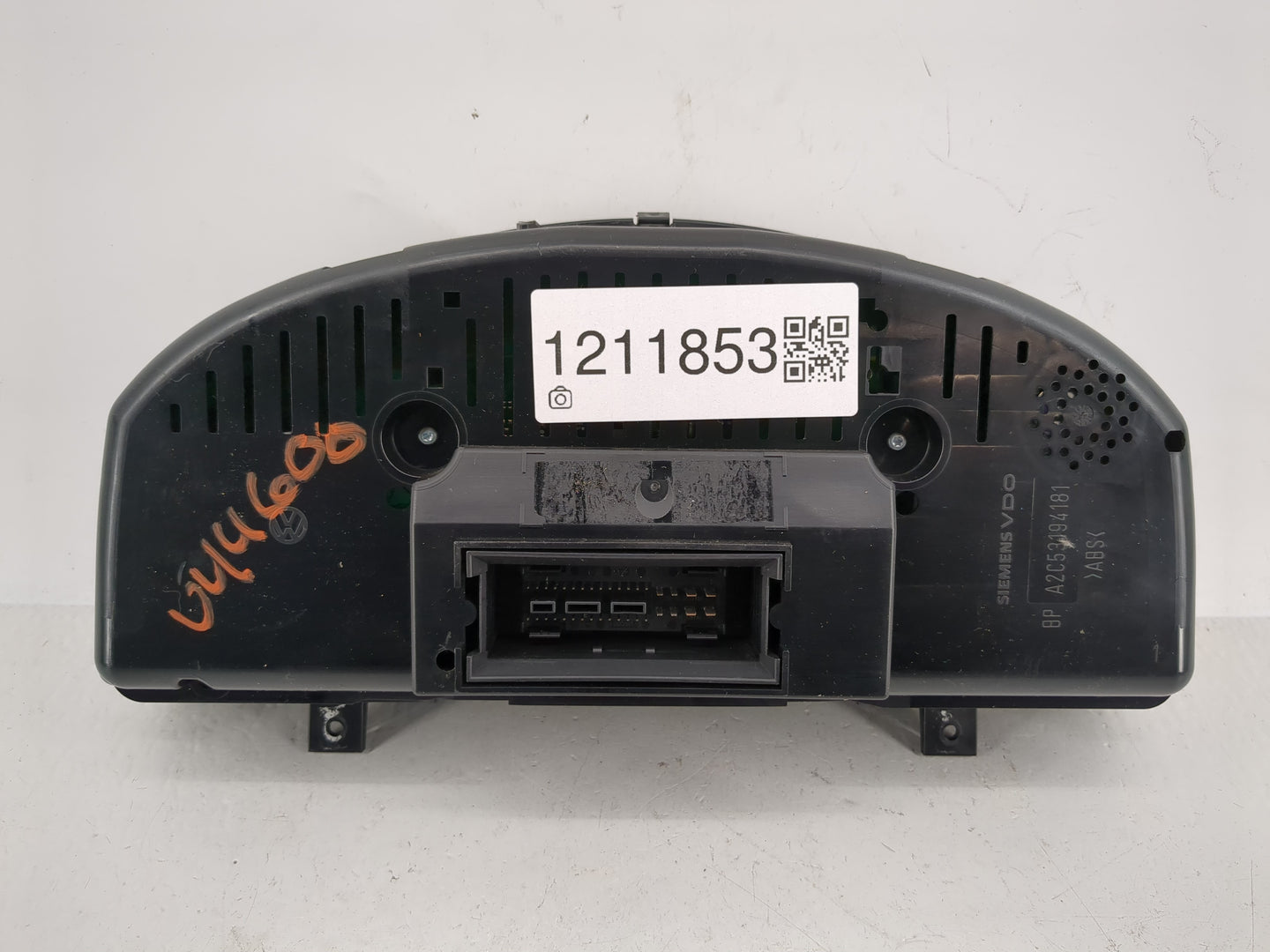 2006-2007 Volkswagen Passat Instrument Cluster Speedometer Gauges Fits Fits 2006 2007 OEM Used Auto Parts - Oemusedautoparts