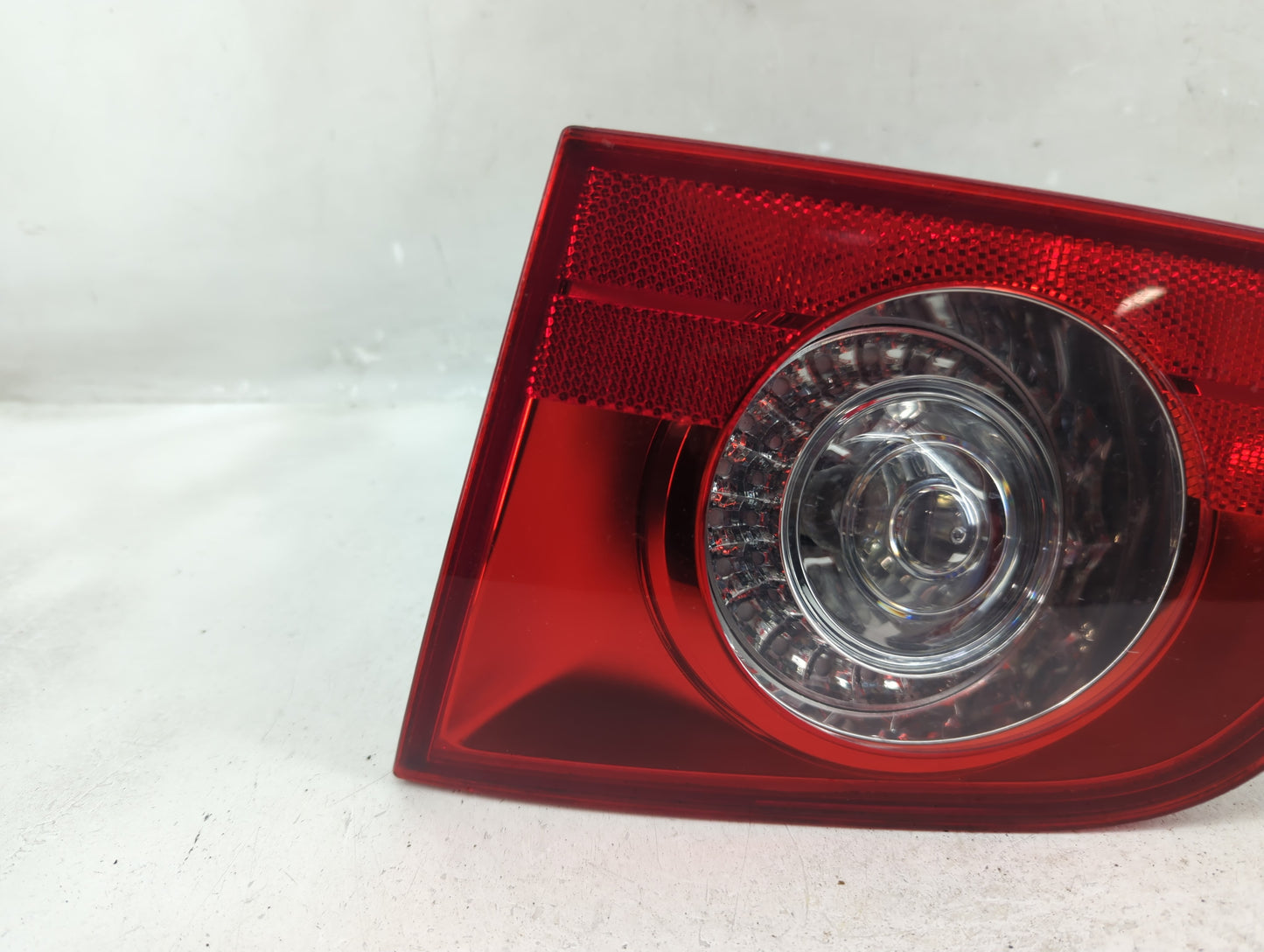 2006-2010 Volkswagen Passat Tail Light Assembly Passenger Right OEM Fits Fits 2006 2007 2008 2009 2010 OEM Used Auto Parts -