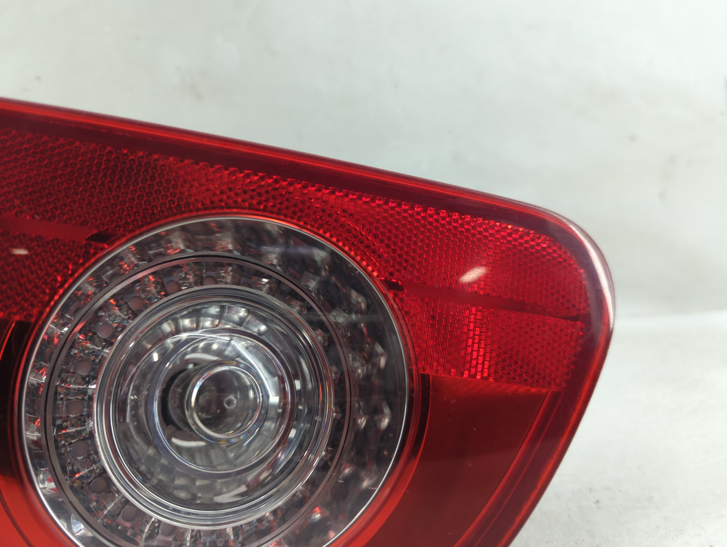 2006-2010 Volkswagen Passat Tail Light Assembly Passenger Right OEM Fits Fits 2006 2007 2008 2009 2010 OEM Used Auto Parts -
