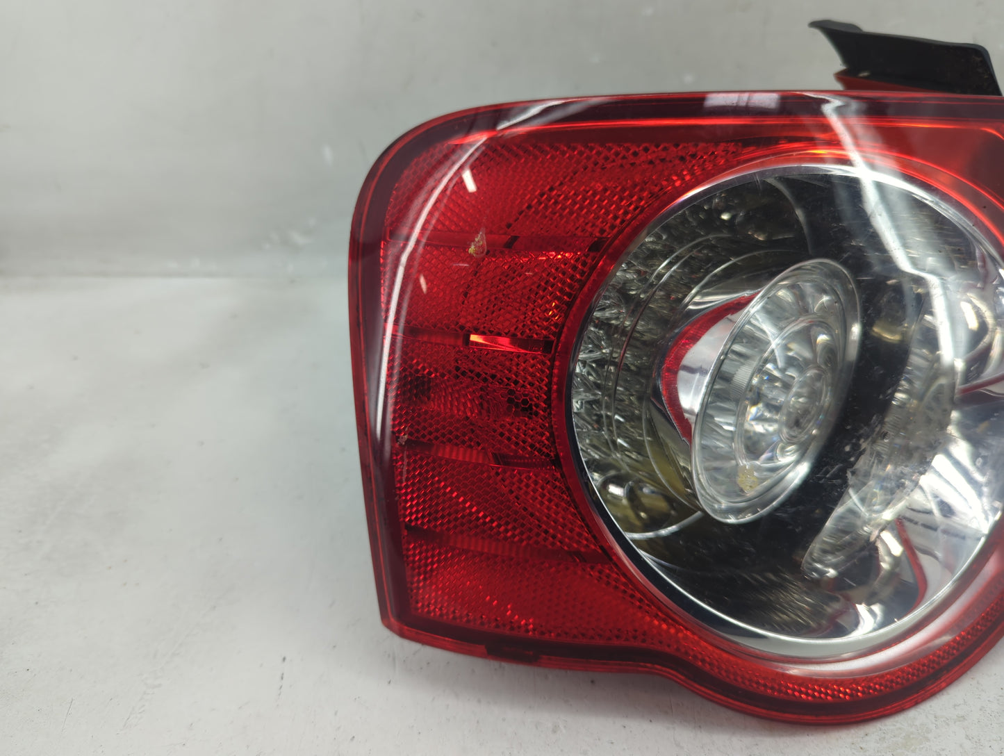 2006-2010 Volkswagen Passat Tail Light Assembly Driver Left OEM P/N:ZSB 3C5 945 095D Fits Fits 2006 2007 2008 2009 2010 OEM 