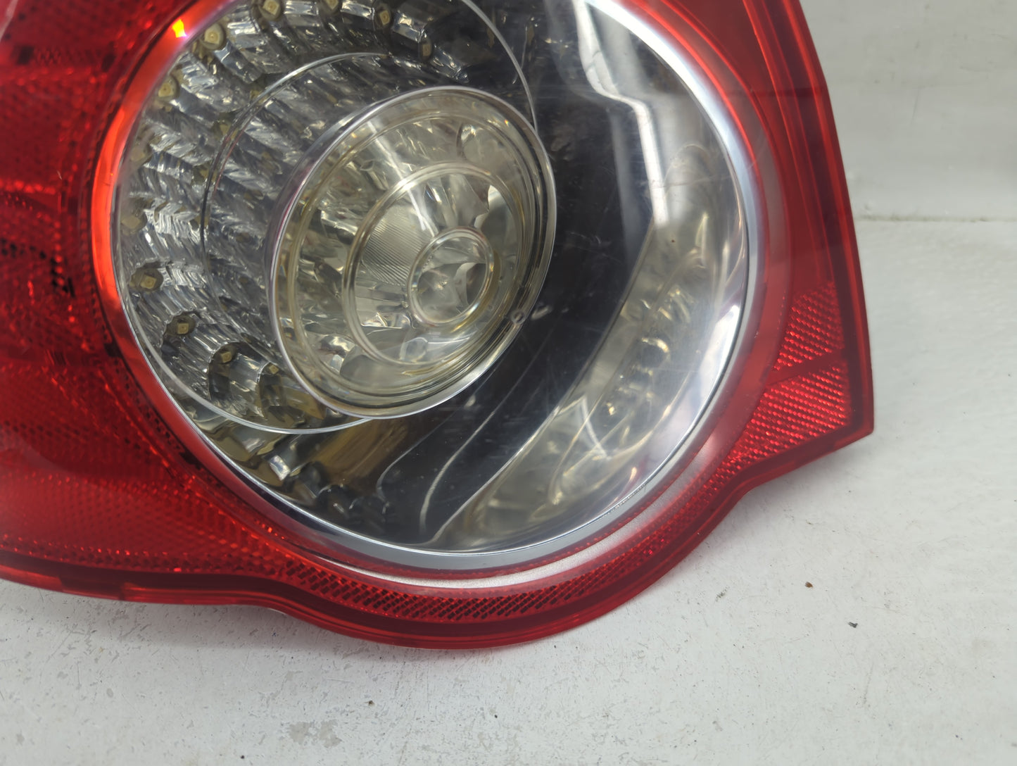 2006-2008 Volkswagen Passat Tail Light Assembly Driver Left OEM P/N:ZSB 3C5 945 095D Fits Fits 2006 2007 2008 OEM Used Auto 