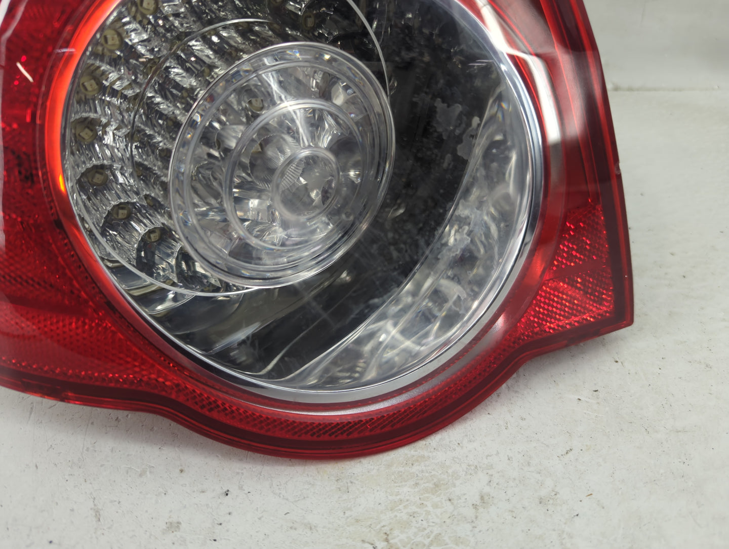 2006-2008 Volkswagen Passat Tail Light Assembly Driver Left OEM P/N:ZSB 3C5 945 095D Fits Fits 2006 2007 2008 OEM Used Auto 