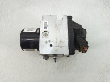 2006-2007 Volkswagen Passat ABS Pump Control Module Replacement P/N:3C0 614 095 S Fits Fits 2006 2007 OEM Used Auto Parts