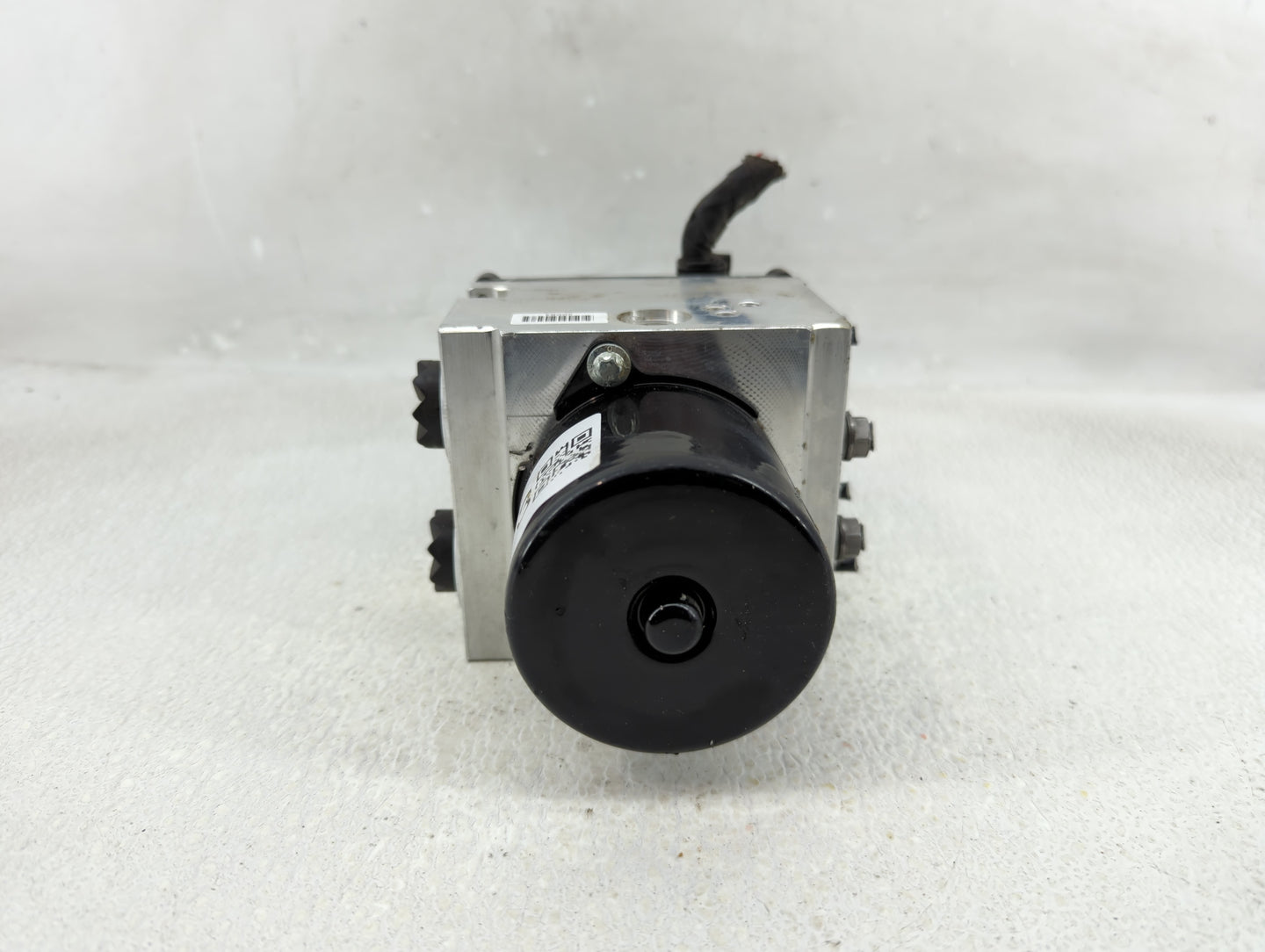 2006-2007 Volkswagen Passat ABS Pump Control Module Replacement P/N:3C0 614 095 S Fits Fits 2006 2007 OEM Used Auto Parts - 
