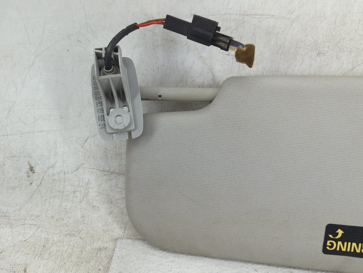 2007 Volkswagen Passat Sun Visor Shade Replacement Passenger Right Mirror Fits OEM Used Auto Parts - Oemusedautoparts1.com