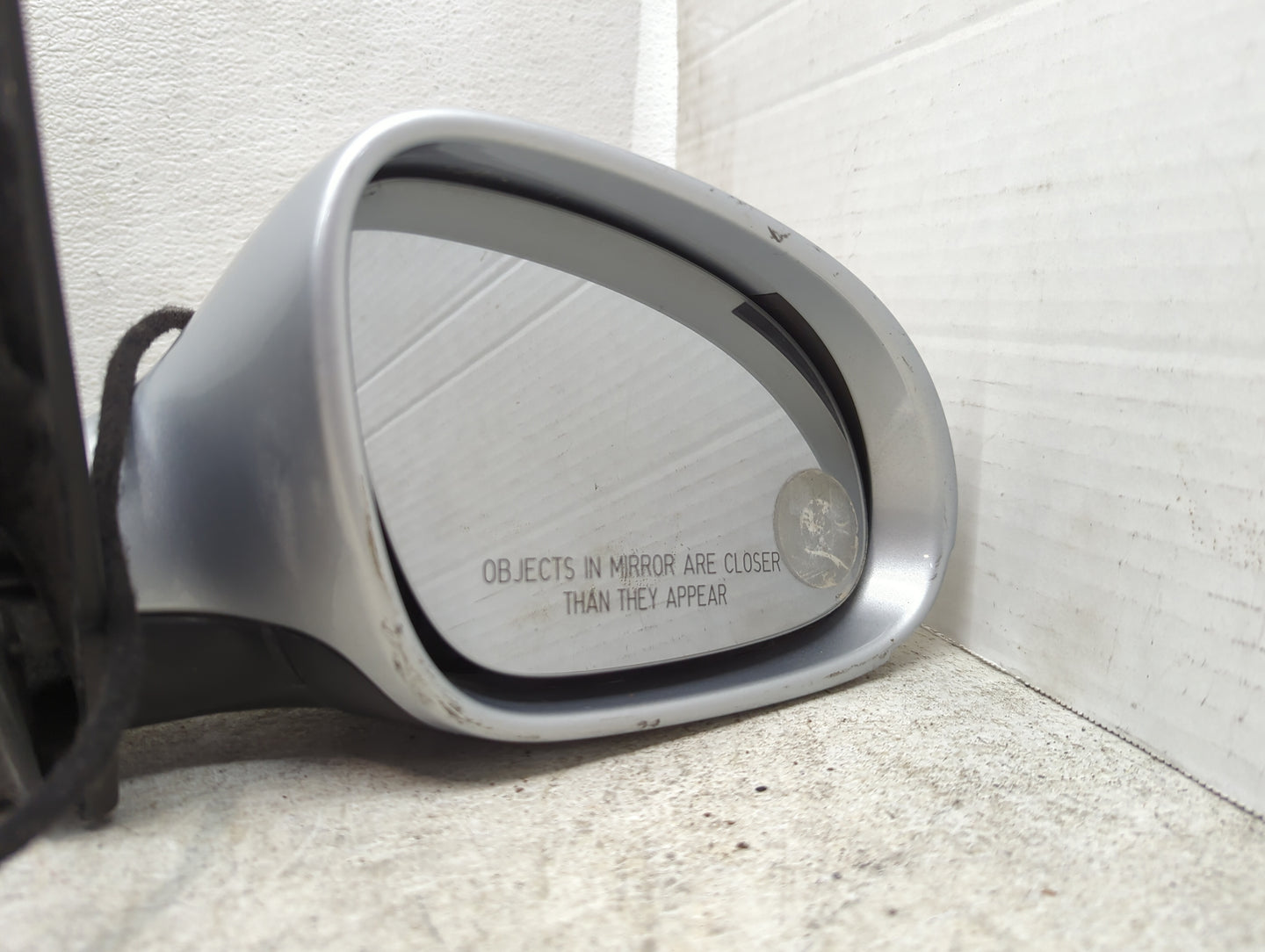 2006-2010 Volkswagen Passat Passenger Side View Mirror - Right Door Mirror OEM Used - Oemusedautoparts1.com