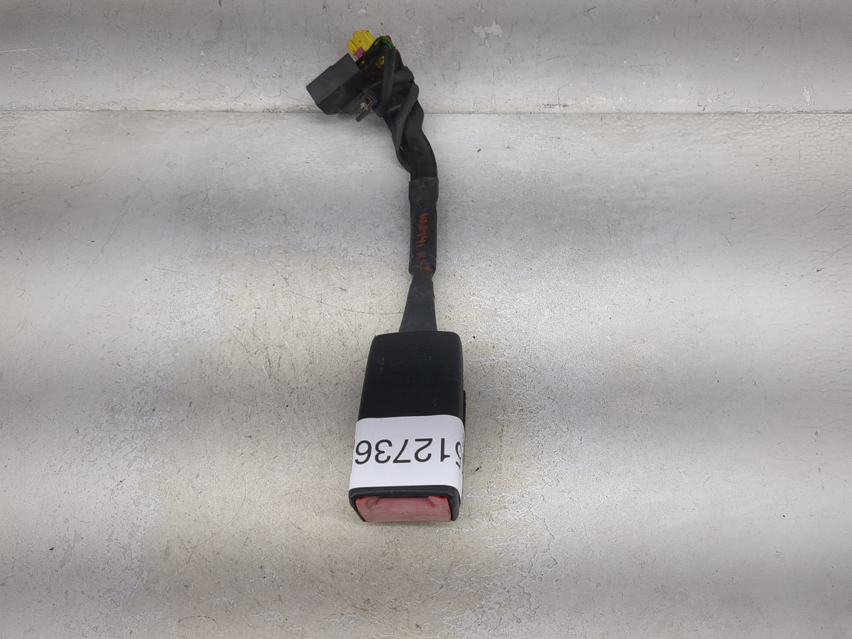 2006-2010 Volkswagen Passat Passenger Front Seatbelt Buckle - Oemusedautoparts1.com