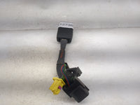 2006-2010 Volkswagen Passat Passenger Front Seatbelt Buckle - Oemusedautoparts1.com