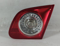 2006-2010 Volkswagen Passat Tail Light Assembly Passenger Right OEM P/N:ZSB 3C5 945 094 E Fits Fits 2006 2007 2008 2009 2010