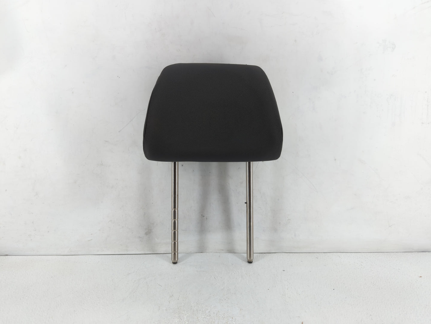 2006 Volkswagen Rabbit Headrest Head Rest Front Driver Passenger Seat - Oemusedautoparts1.com