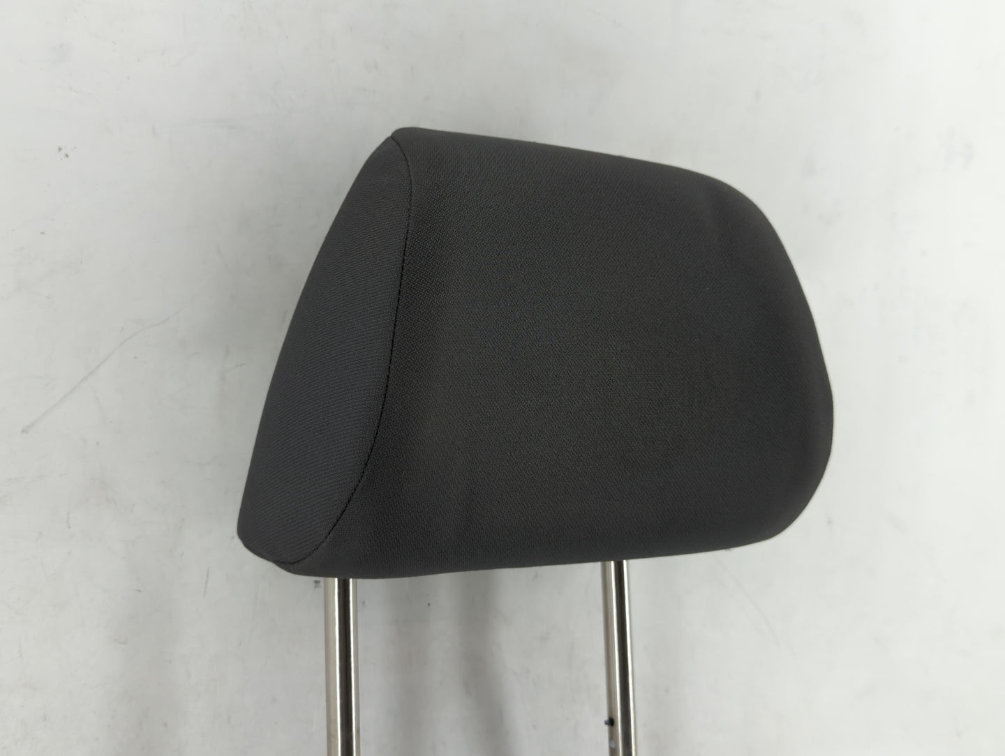 2006 Volkswagen Rabbit Headrest Head Rest Front Driver Passenger Seat - Oemusedautoparts1.com