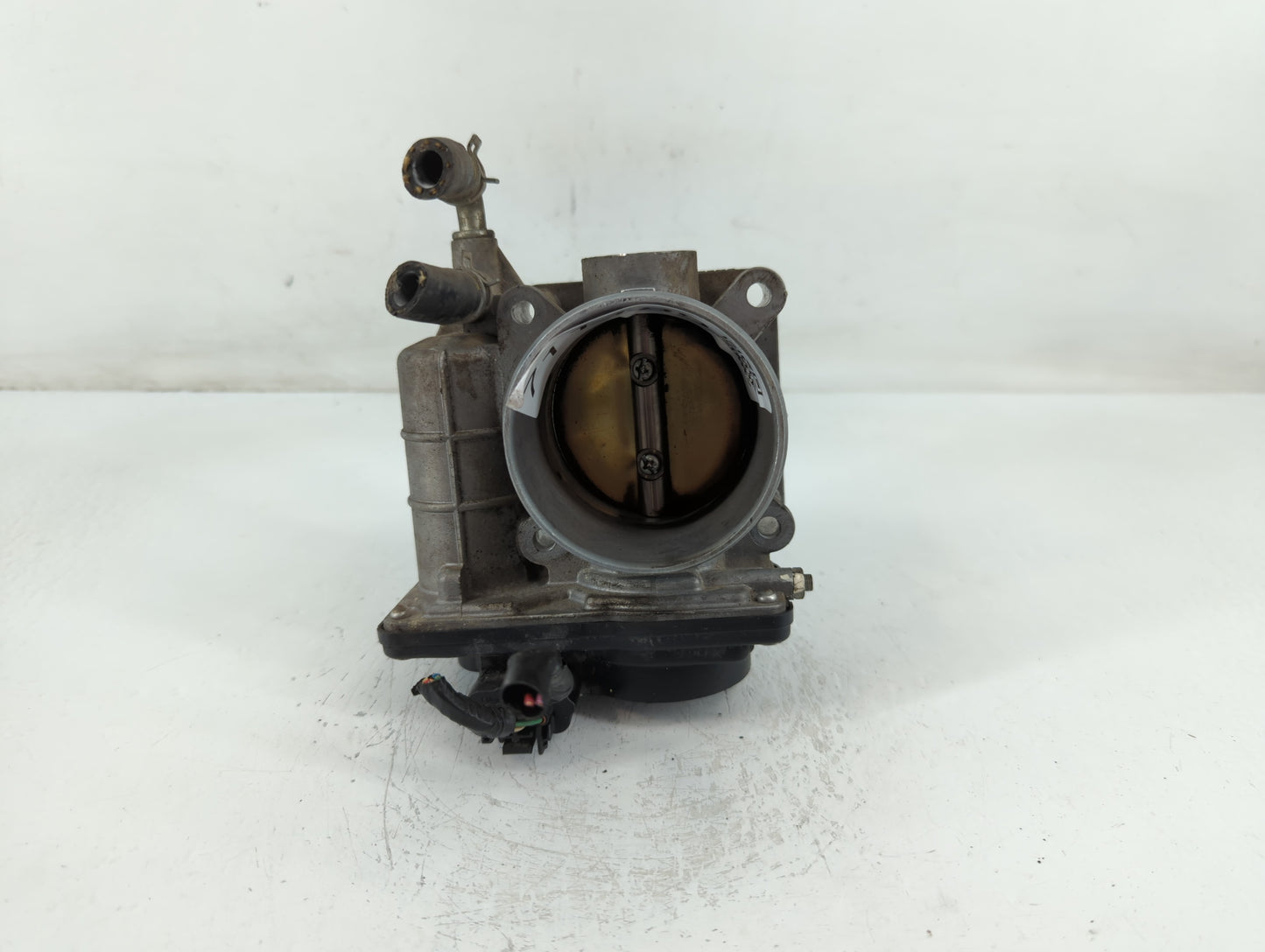 2006-2009 Volkswagen Rabbit Throttle Body P/N:526-01 Fits Fits 2006 2007 2008 2009 2010 2011 2012 2013 2014 OEM Used Auto Pa