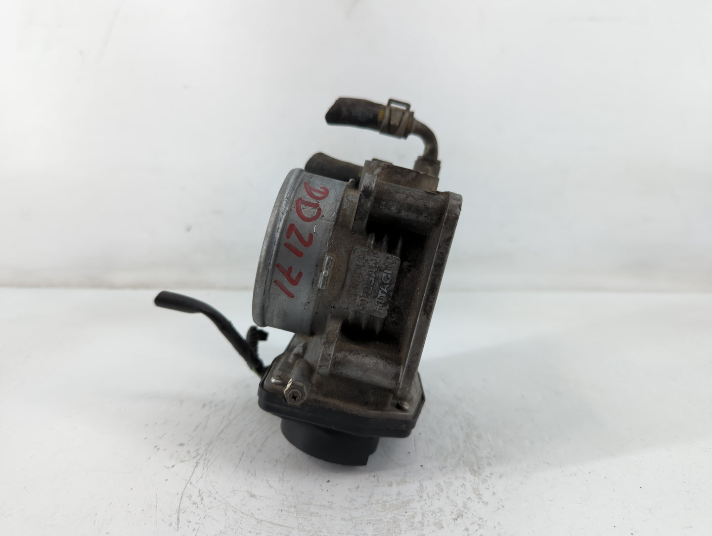 2006-2009 Volkswagen Rabbit Throttle Body P/N:526-01 Fits Fits 2006 2007 2008 2009 2010 2011 2012 2013 2014 OEM Used Auto Pa