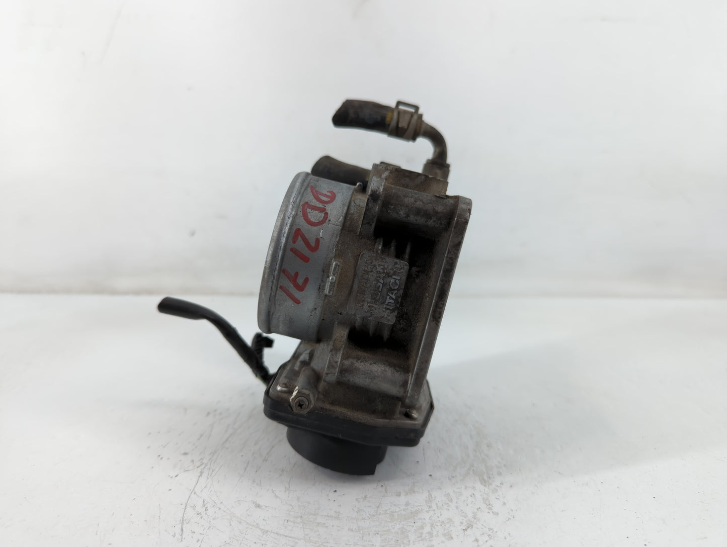 2006-2009 Volkswagen Rabbit Throttle Body P/N:526-01 Fits Fits 2006 2007 2008 2009 2010 2011 2012 2013 2014 OEM Used Auto Pa