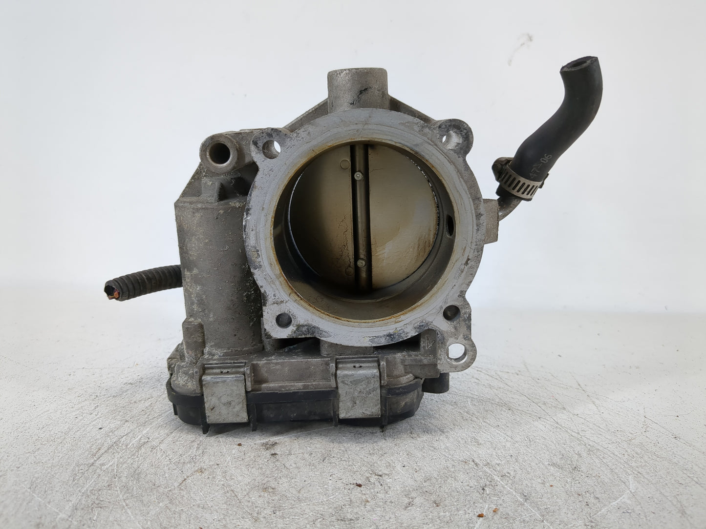 2006-2009 Volkswagen Rabbit Throttle Body Fits Fits 2006 2007 2008 2009 2010 2011 2012 2013 2014 OEM Used Auto Parts - Oemus
