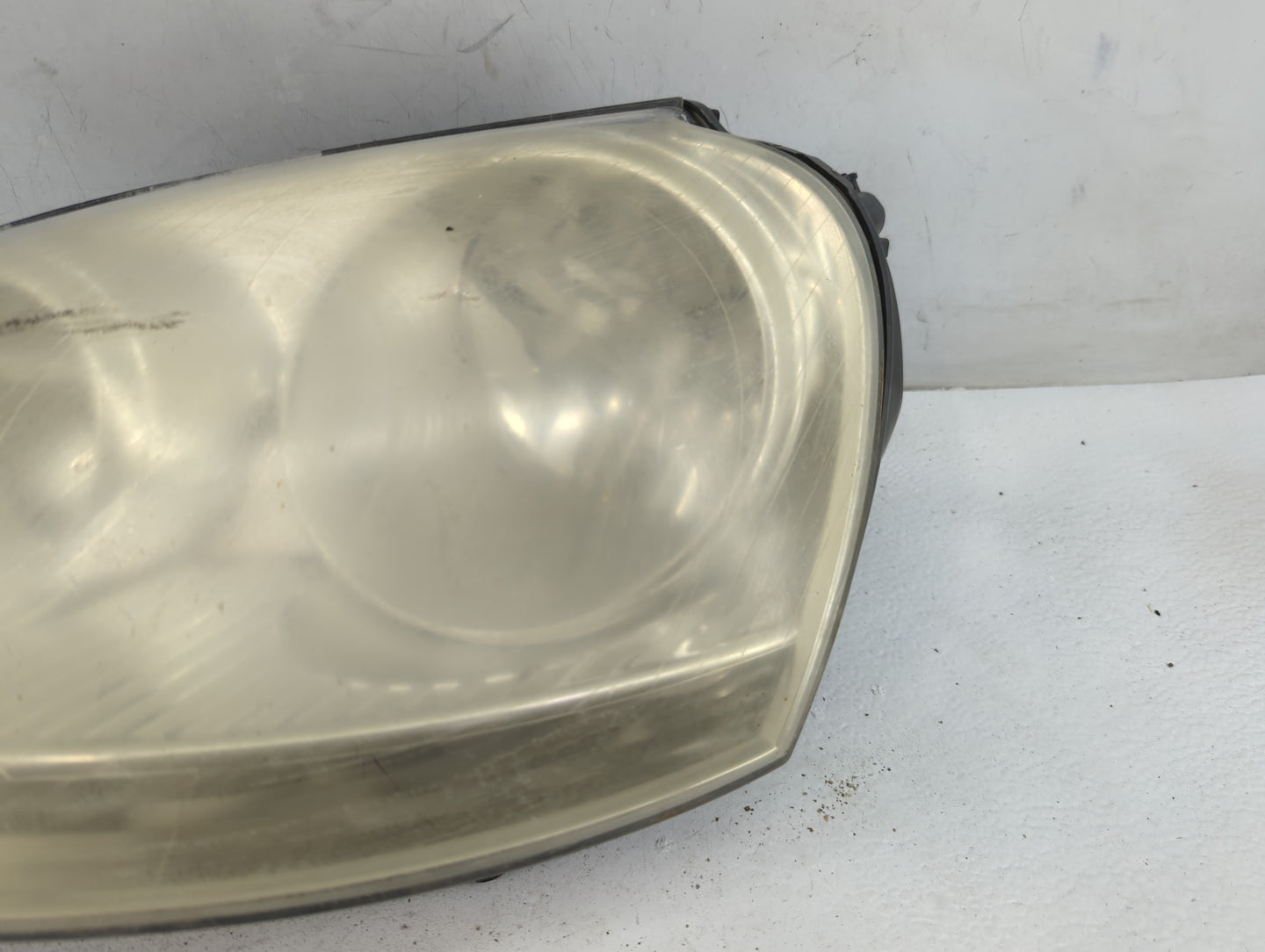 2006-2009 Volkswagen Rabbit Driver Left Oem Head Light Headlight Lamp - Oemusedautoparts1.com