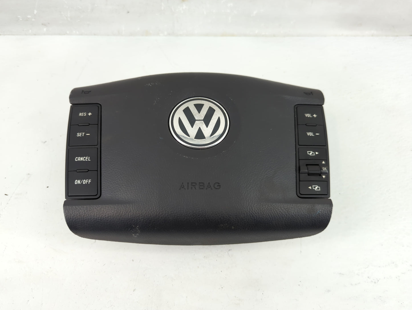 2006-2010 Volkswagen Touareg Air Bag Driver Left Steering Wheel Mounted - Oemusedautoparts1.com