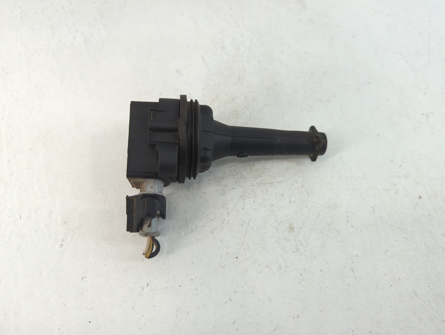 2004-2011 Volvo S40 Ignition Coil Igniter Pack - Oemusedautoparts1.com