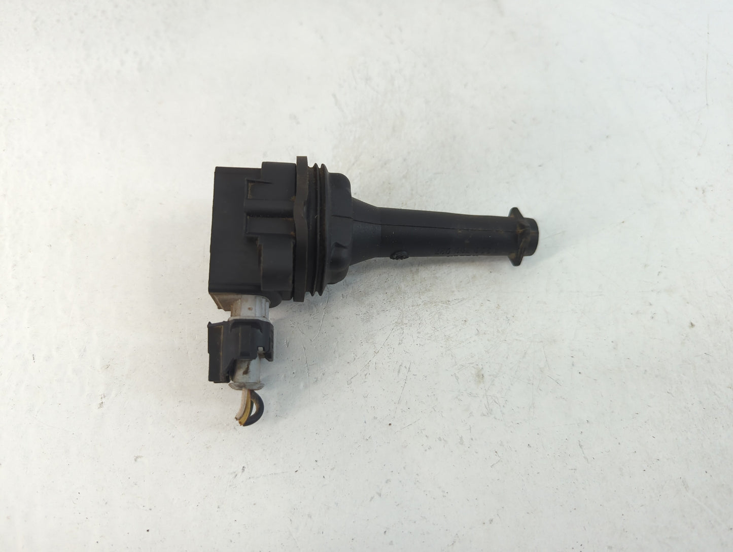 2004-2011 Volvo S40 Ignition Coil Igniter Pack - Oemusedautoparts1.com