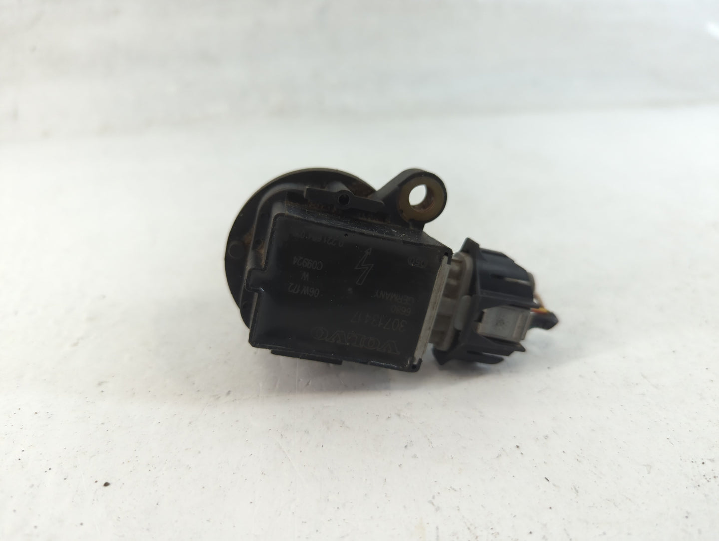 2004-2011 Volvo S40 Ignition Coil Igniter Pack - Oemusedautoparts1.com
