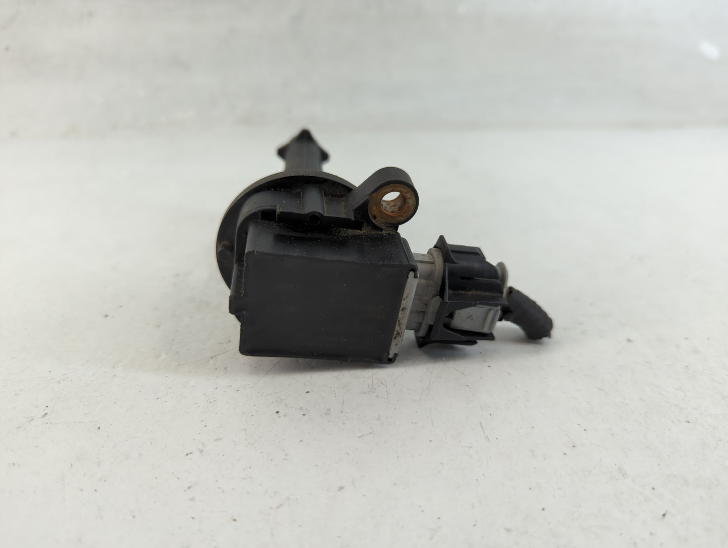 2004-2011 Volvo S40 Ignition Coil Igniter Pack - Oemusedautoparts1.com