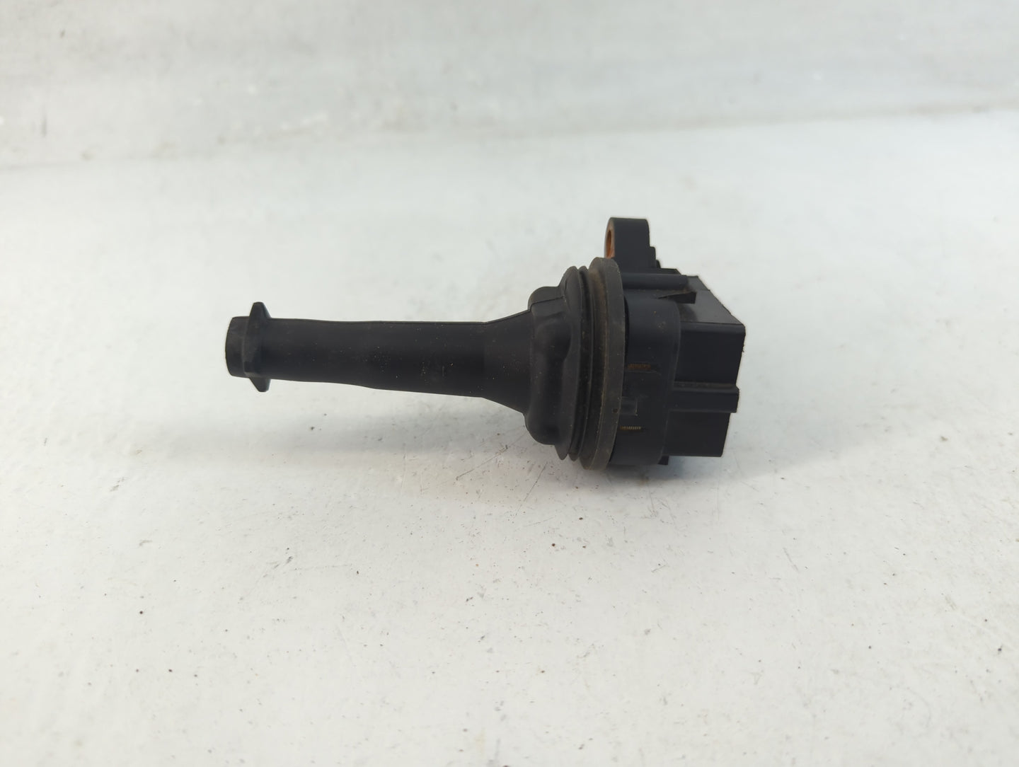 2004-2011 Volvo S40 Ignition Coil Igniter Pack - Oemusedautoparts1.com